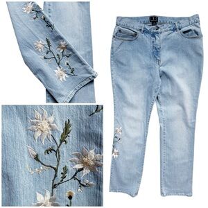 INC International Concepts Embroidered Jeans Light Wash Denim Mid Rise Size 12